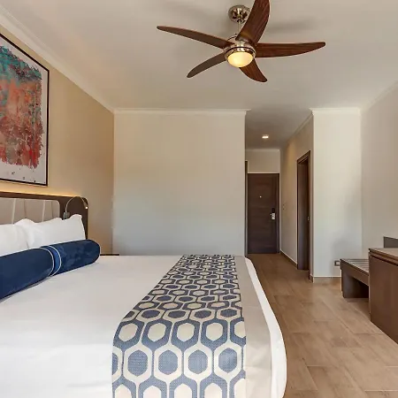 Royalton Splash Punta Cana, An Autograph Collection All-Inclusive Resort & Casino Room photo