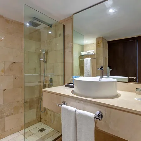 Royalton Splash Punta Cana, An Autograph Collection All-Inclusive Resort & Casino Exterior photo