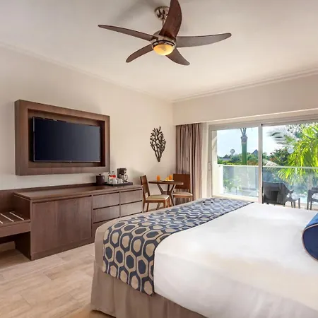 Royalton Splash Punta Cana, An Autograph Collection All-Inclusive Resort & Casino Exterior photo