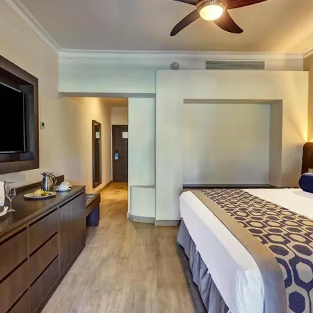 Royalton Splash Punta Cana, An Autograph Collection All-Inclusive Resort & Casino Exterior photo