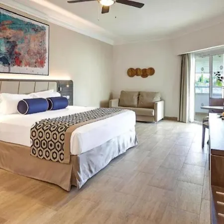 Royalton Splash Punta Cana, An Autograph Collection All-Inclusive Resort & Casino Exterior photo